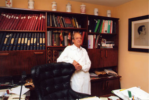 Dr. Juan José Chamorro Hernández, cirujano plástico en Valencia
